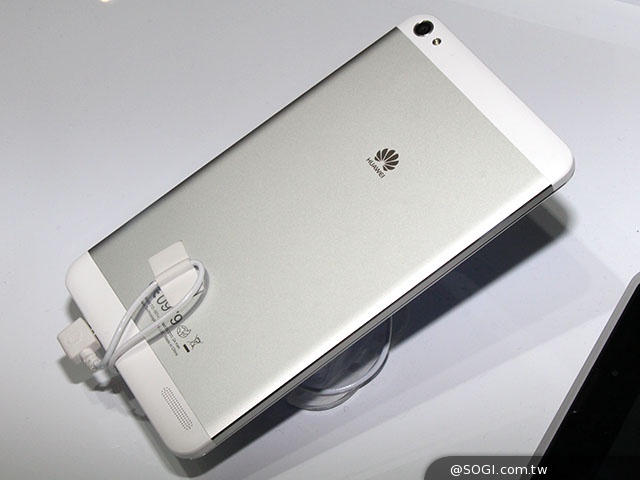 可通話LTE平板HUAWEI MediaPad X1 7.0體驗【MWC 2014】