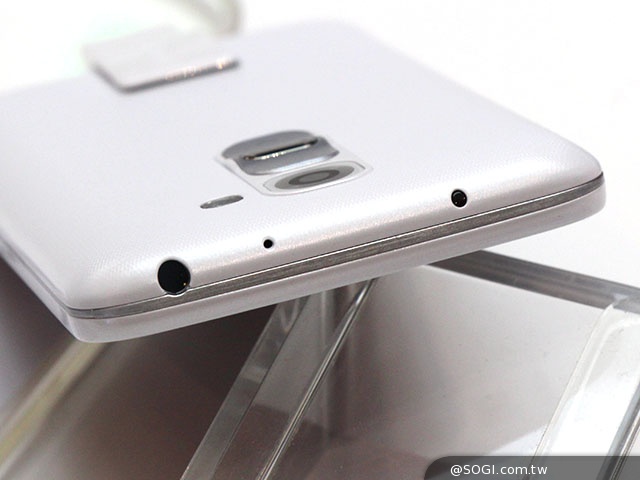 小一號的G2手機！LG G2 mini四月登台【MWC 2014】