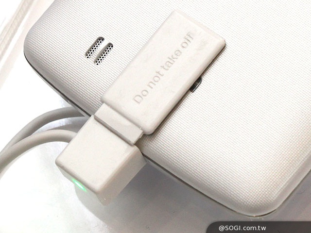 5.9吋LG G Pro2支援光學防手震OIS+【MWC 2014】