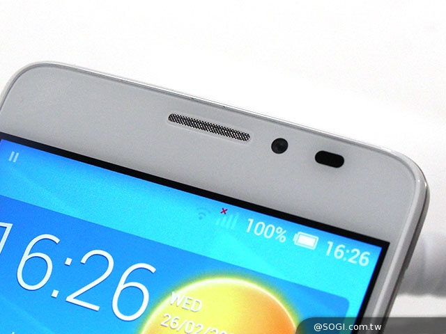 阿爾卡特展出八核智慧機OneTouch Idol X+【MWC 2014】