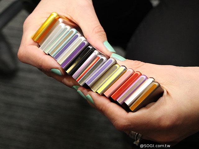 Sony設計師談色彩哲學 揭開Xperia Z2手機設計面紗