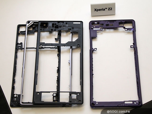 Sony設計師談色彩哲學 揭開Xperia Z2手機設計面紗