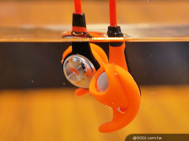 MONSTER DNA Pro高階耳機登台 多款新色連袂亮相 MONSTER DNA Pro高階耳機登台 多款新色連袂亮相