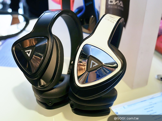 MONSTER DNA Pro高階耳機登台 多款新色連袂亮相 MONSTER DNA Pro高階耳機登台 多款新色連袂亮相