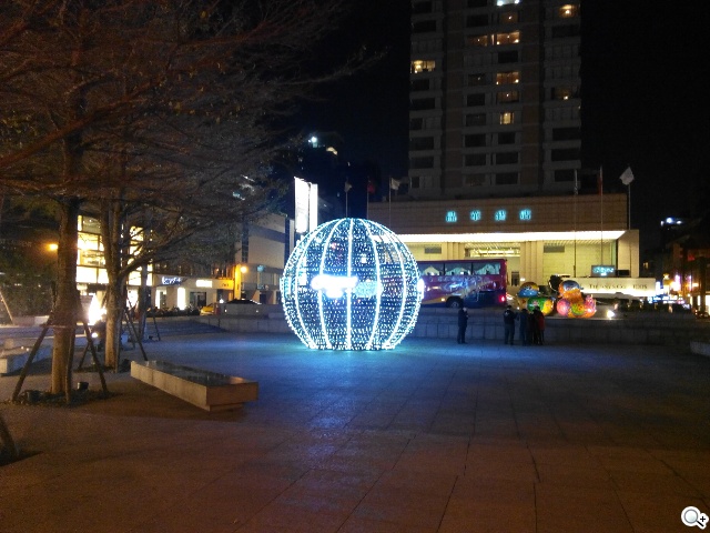 TWM Amazing A7台哥大5.5吋超值四核機