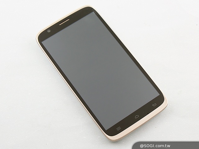 InFocus M320八核雙卡智慧機 5.5吋睛彩視野