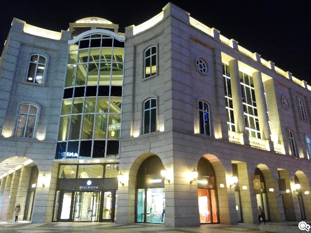 InFocus M320八核雙卡智慧機 5.5吋睛彩視野