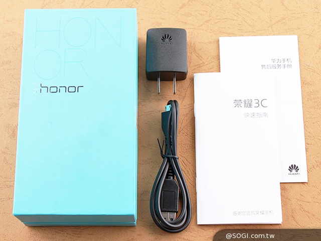 紅米殺手？華為榮耀3C平價雙卡機開箱速測