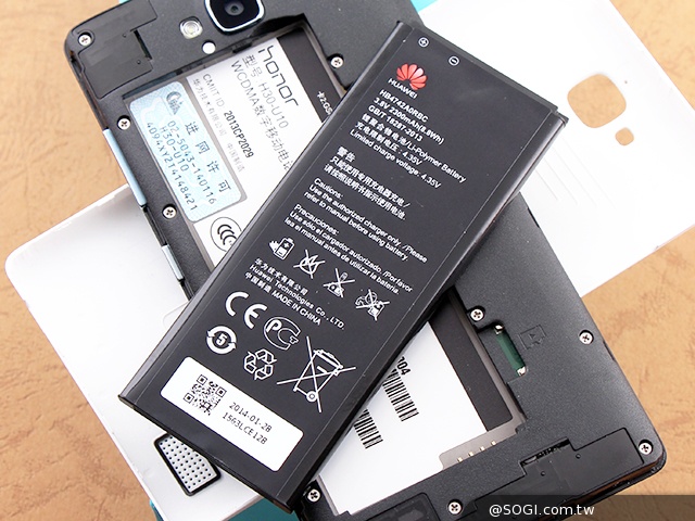 紅米殺手？華為榮耀3C平價雙卡機開箱速測