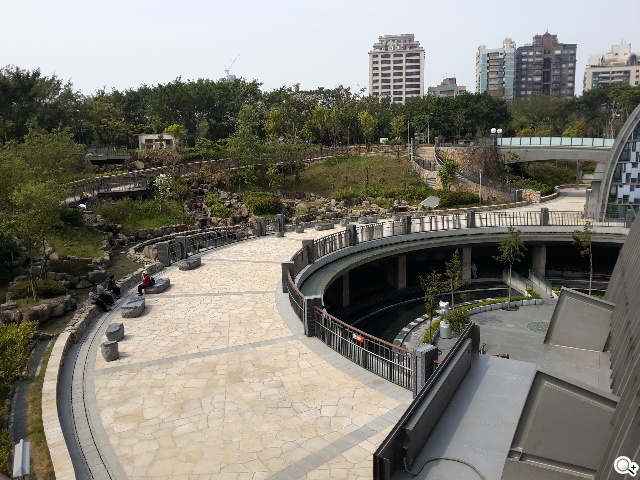 延續旗艦功能 六核筆寫新選擇 三星Note 3 Neo