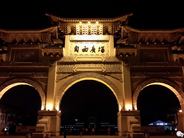 延續旗艦功能 六核筆寫新選擇 三星Note 3 Neo