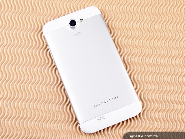 Fareastone Smart 502遠傳達人機 內建多款獨家App Fareastone Smart 502遠傳達人機 內建多款獨家App