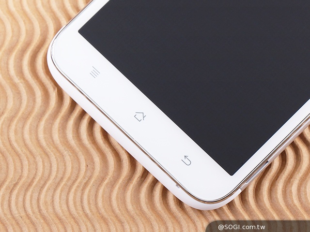 Fareastone Smart 502遠傳達人機 內建多款獨家App Fareastone Smart 502遠傳達人機 內建多款獨家App