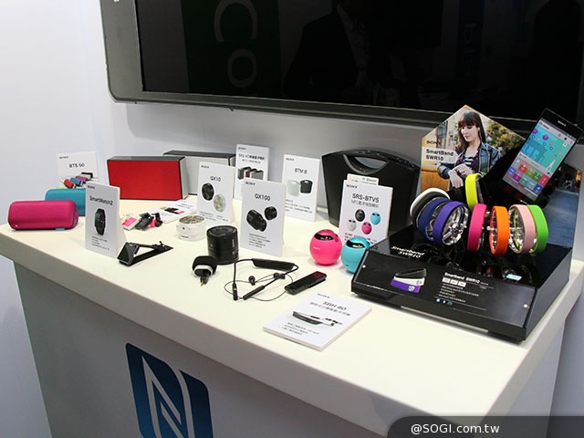 索尼Xperia Z2、Z2 Tablet旗艦開賣 手機售23900