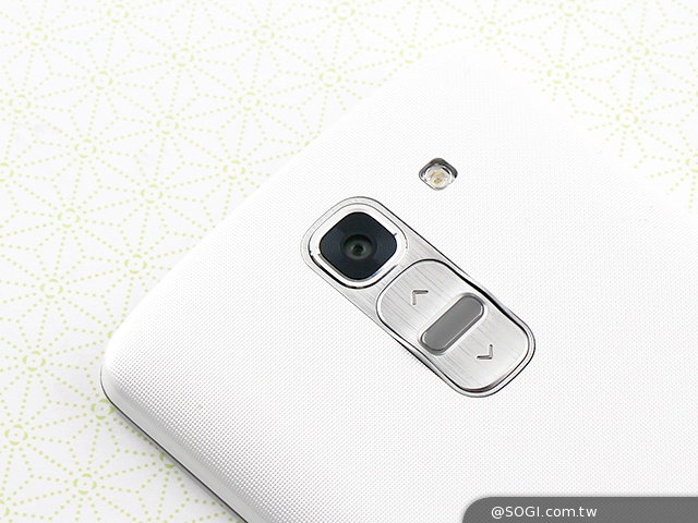 5.9吋LG G Pro 2大螢幕旗艦 實用功能再進化