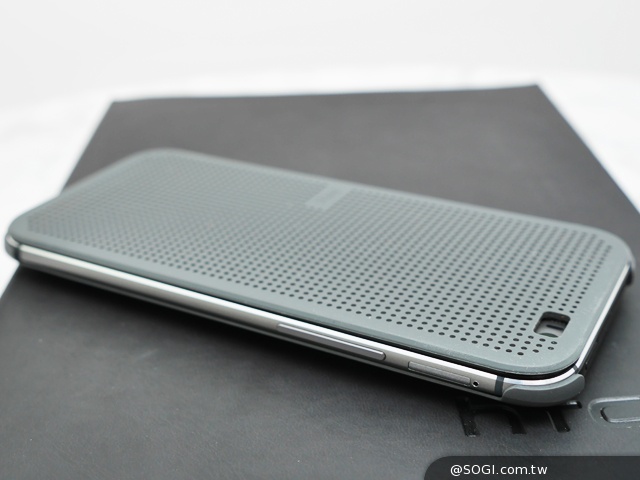 HTC One(M8)紐約搶先測：外型與功能解析