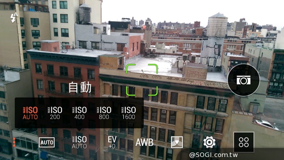HTC One(M8)紐約搶先測：外型與功能解析