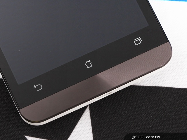 純粹本位 禪心入魂 ASUS ZenFone 5