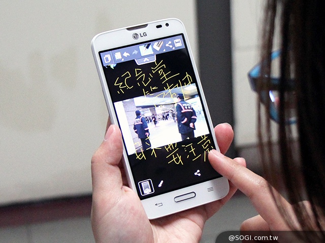LG L70平價4.5吋智慧機 網羅輕敲解鎖等豐富應用 LG L70平價4.5吋智慧機 網羅輕敲解鎖等豐富應用