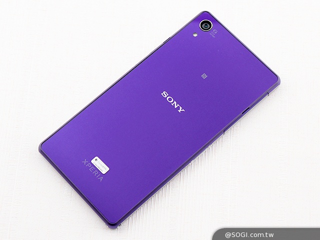 Sony Xperia Z2外觀、效能篇 歷代全平衡旗艦機回顧