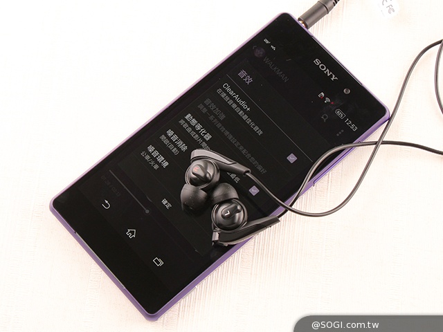 Sony Xperia Z2外觀、效能篇 歷代全平衡旗艦機回顧