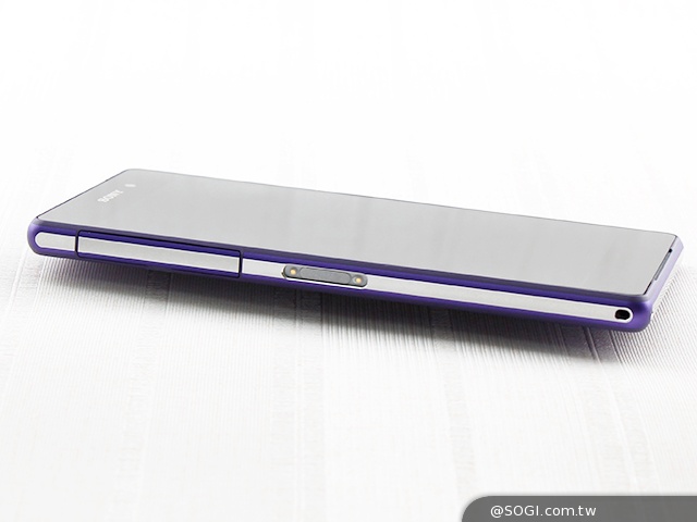 Sony Xperia Z2外觀、效能篇 歷代全平衡旗艦機回顧