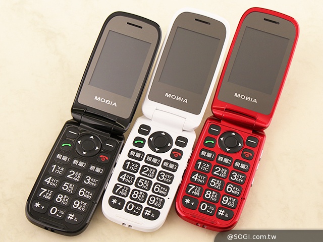 雙螢幕雙卡摺疊機MOBIA M200 具超級助聽功能