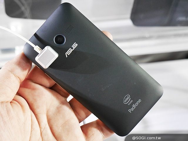 ASUS ZenFone 5/6與PadFone mini發表 定價4490起