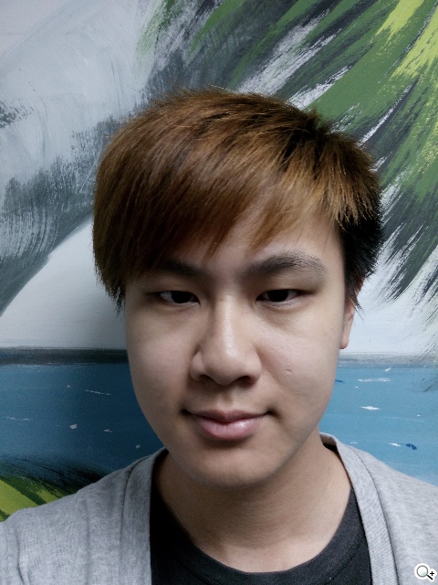 13MP旋轉鏡頭八核雙卡手機G-PLUS E7 mini詳測