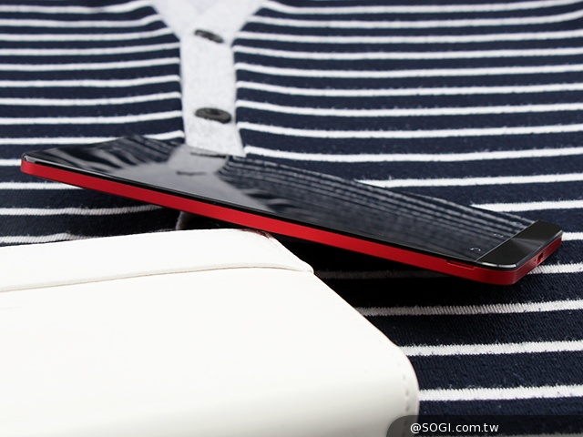 超值、雙卡、大螢幕 ASUS ZenFone 6美型登場