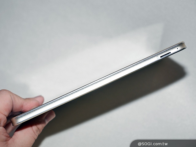 應宏發表INHON Famorr法莫雙鏡面平板 定價4490起