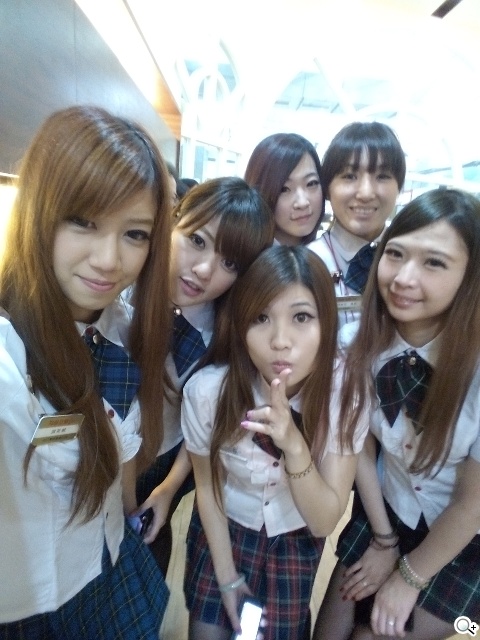 超薄手機bara 1四月底震旦開賣 單機9900綁約0元