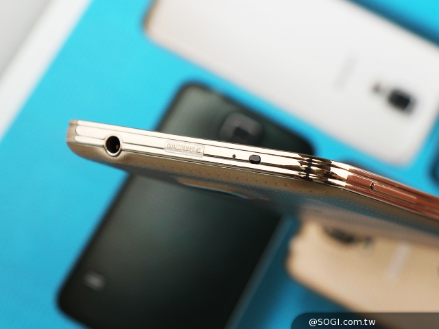 SAMSUNG GALAXY S5實測:外型、效能篇 SAMSUNG GALAXY S5實測:外型、效能篇