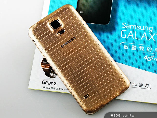 SAMSUNG GALAXY S5實測:外型、效能篇 SAMSUNG GALAXY S5實測:外型、效能篇