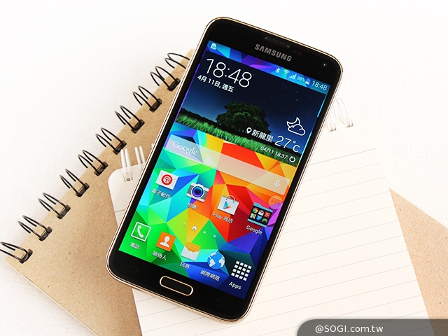 SAMSUNG GALAXY S5實測:外型、效能篇 SAMSUNG GALAXY S5實測:外型、效能篇