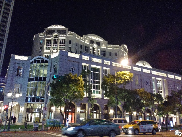 索尼6吋中階LTE智慧機Xperia T2 Ultra實測