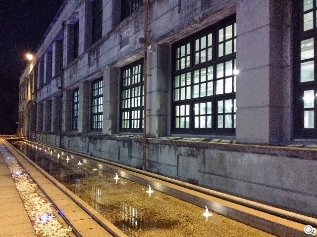 索尼6吋中階LTE智慧機Xperia T2 Ultra實測