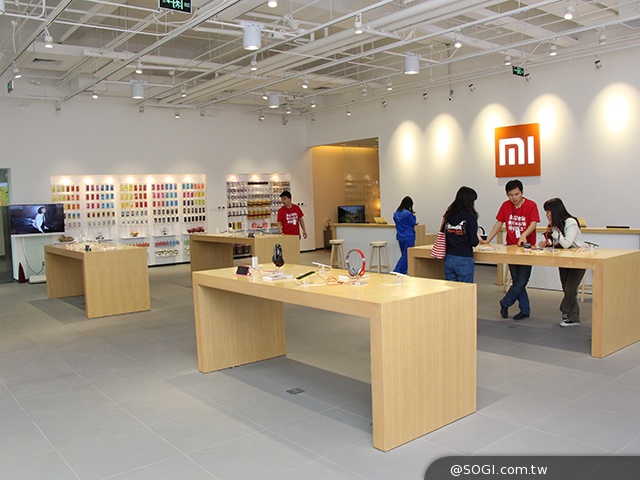 小米之家展示米3、紅米Note多款產品 下半年來台設店