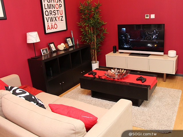 小米之家展示米3、紅米Note多款產品 下半年來台設店