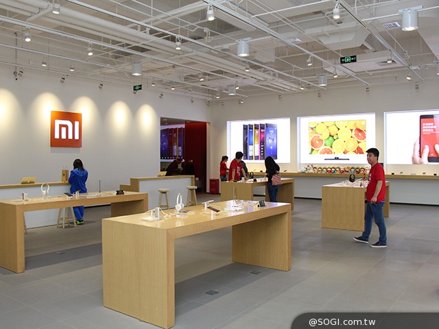 小米之家展示米3、紅米Note多款產品 下半年來台設店