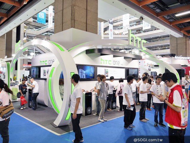 春電展買HTC M8送炫彩保護套、One系列送低音喇叭【春電展2014】