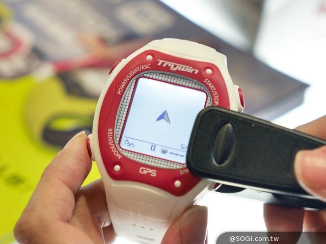 春電展穿戴科技專區 智慧手錶、手環大拼場【春電展2014】 春電展穿戴科技專區 智慧手錶、手環大拼場【春電展2014】