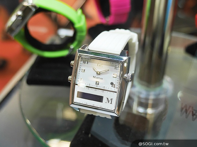 春電展穿戴科技專區 智慧手錶、手環大拼場【春電展2014】 春電展穿戴科技專區 智慧手錶、手環大拼場【春電展2014】