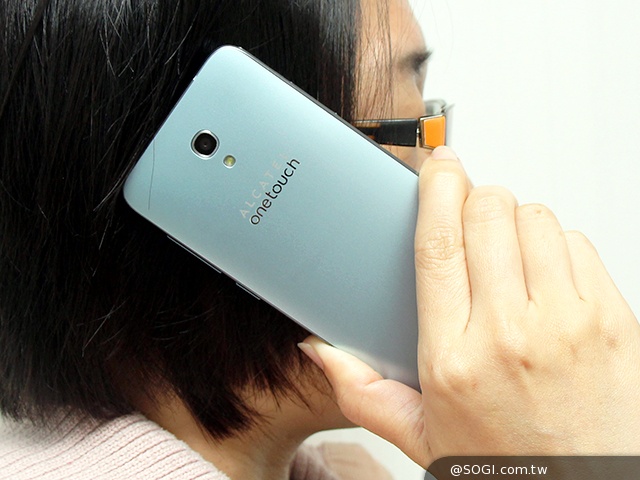 遠傳Smart 405 七千有找的輕巧4G平價手機