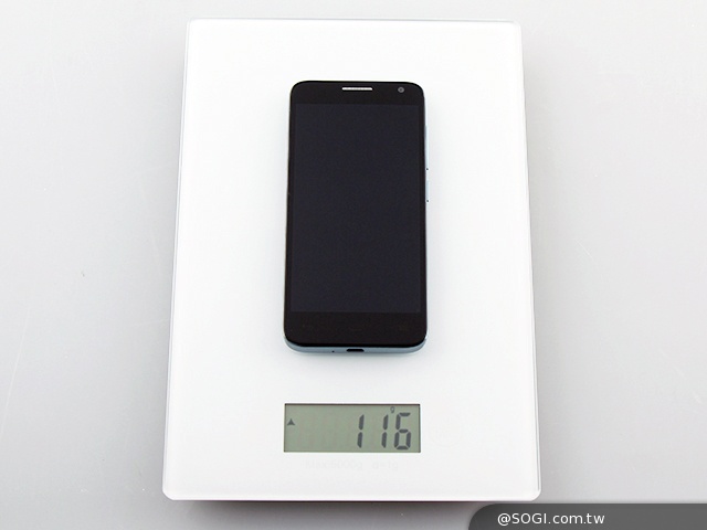 遠傳Smart 405 七千有找的輕巧4G平價手機