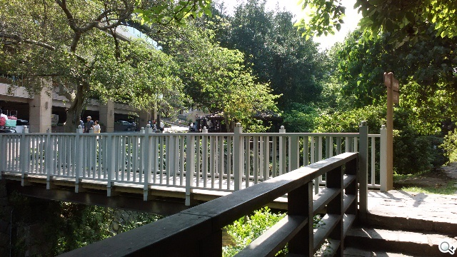 遠傳Smart 405 七千有找的輕巧4G平價手機