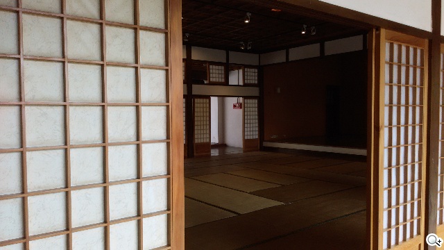 遠傳Smart 405 七千有找的輕巧4G平價手機