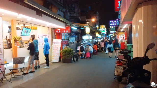 遠傳Smart 405 七千有找的輕巧4G平價手機