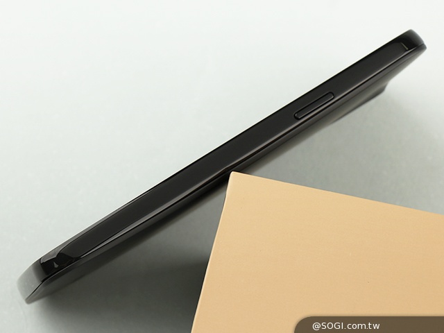 GSmart Rey R3 入門雙卡五千有找 GSmart Rey R3 入門雙卡五千有找