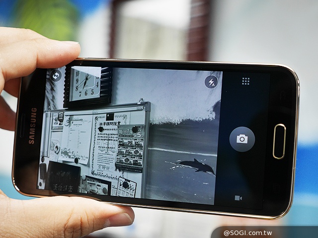 更簡約、也更豐富 三星GALAXY S5內建功能實測